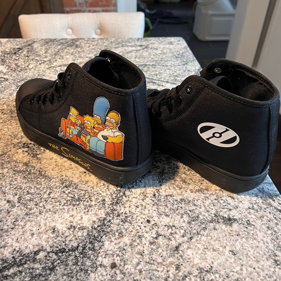Heelys Simpsons High Tops Size 8 - Picture 2 of 4